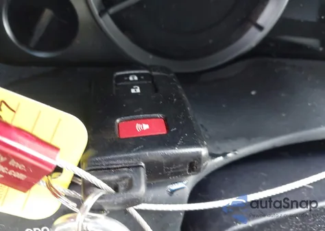 2016 Toyota Land Cruiser V8 из США, поврежденный, VIN JTMCY7AJ3G4042347